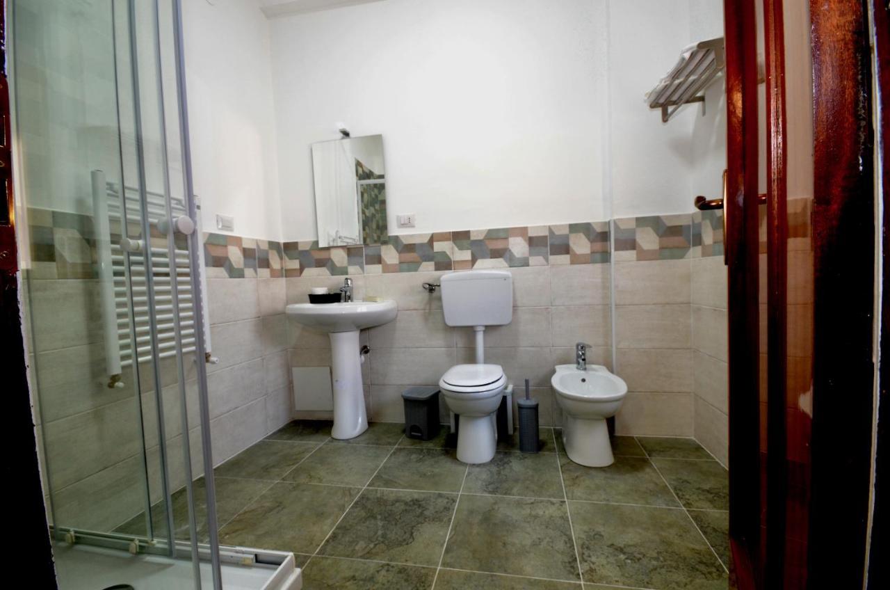La Casa Del Moro - Al Politeama Panzió Palermo Kültér fotó