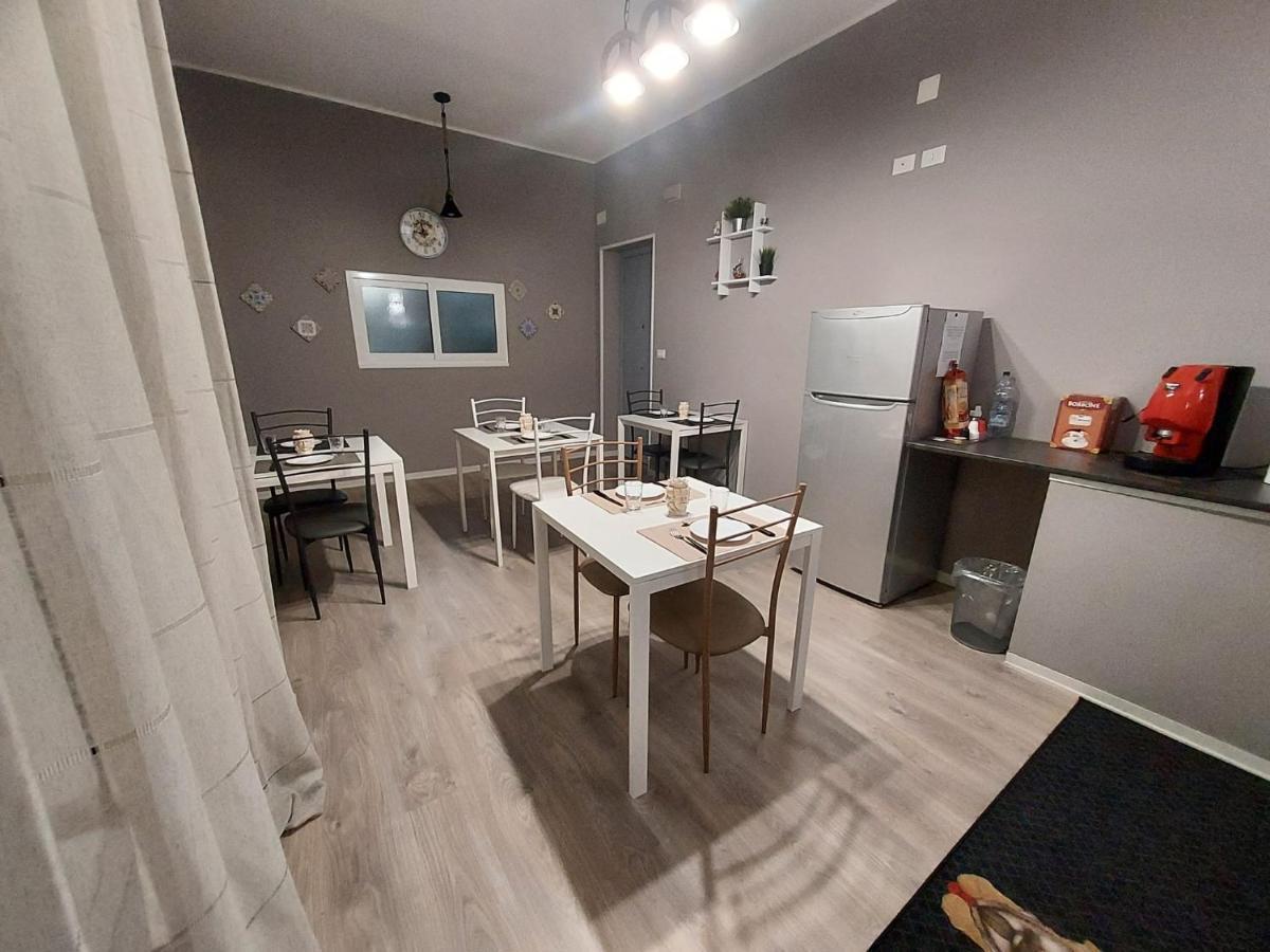 La Casa Del Moro - Al Politeama Panzió Palermo Kültér fotó